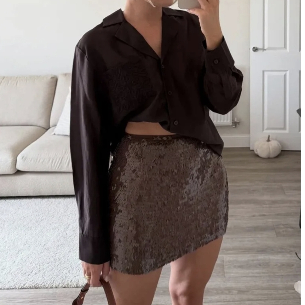 Zara SEQUIN MINI SKIRT BROWN - Picture 2 of 16